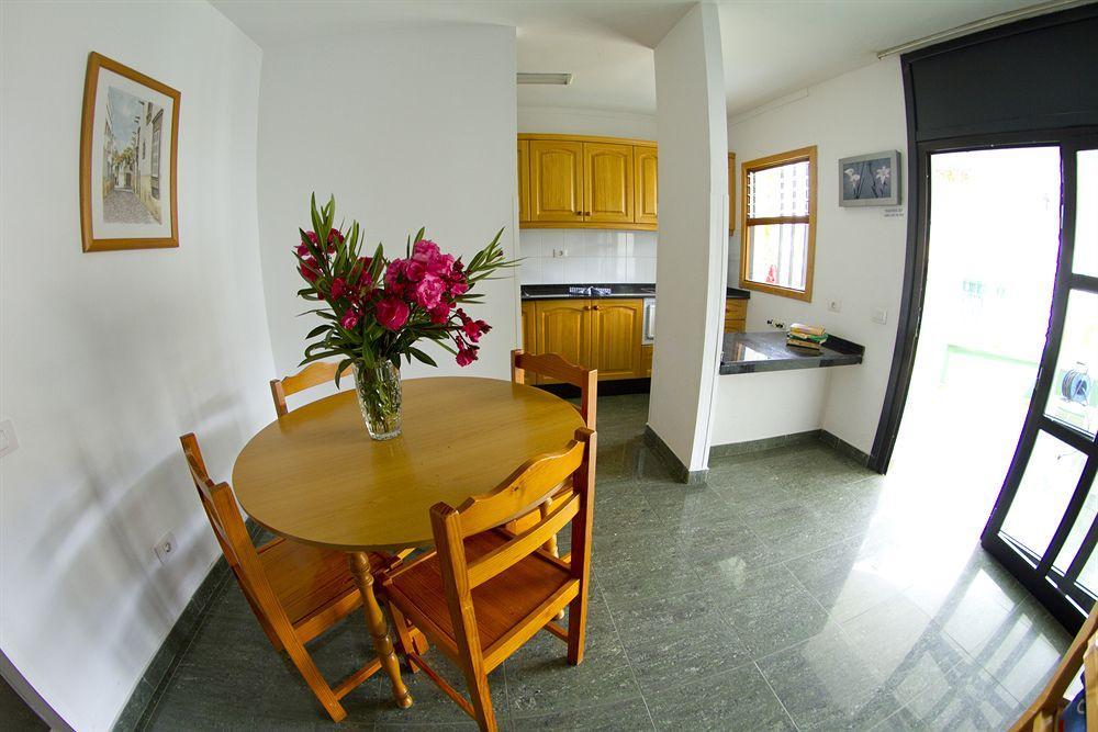 Apartamentos Heliomar Puerto Rico  Ngoại thất bức ảnh